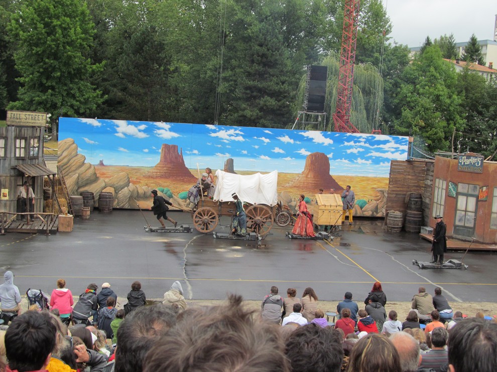 Spectacle de la conquête de l'Ouest avec les cow-boys...